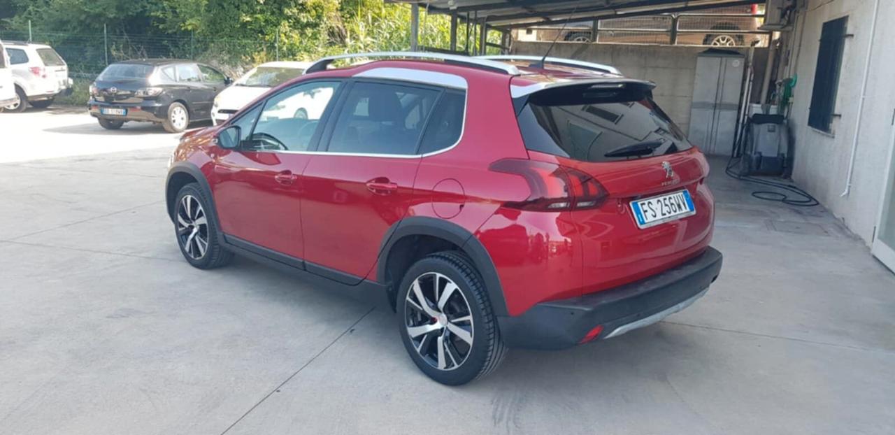 Peugeot 2008 1.5 HDi 100 CV Allure