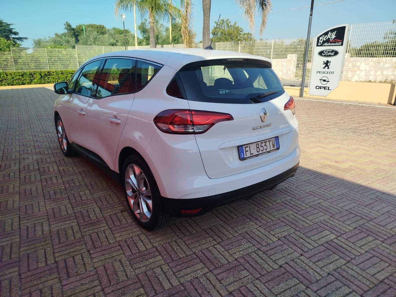 Renault Scenic Scénic dCi 8V 110 CV EDC Energy Bose