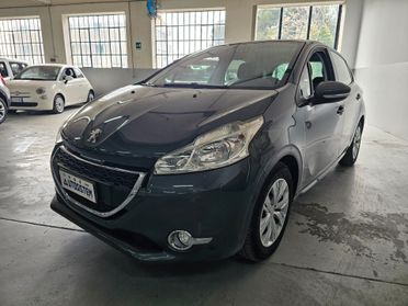 Peugeot 208 PureTech 82 5 porte Allure