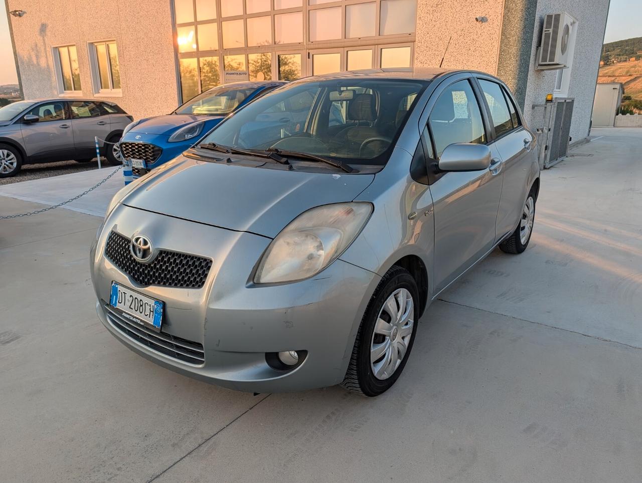 Toyota Yaris 1.4 D-4D 5 porte Sol