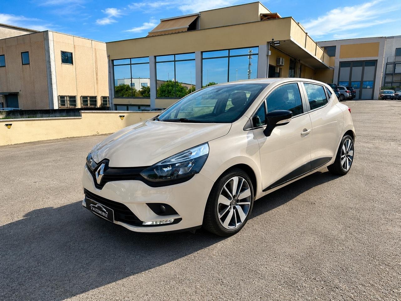 Renault Clio dCi 8V 75 CV Start&Stop 5 porte Energy Intens