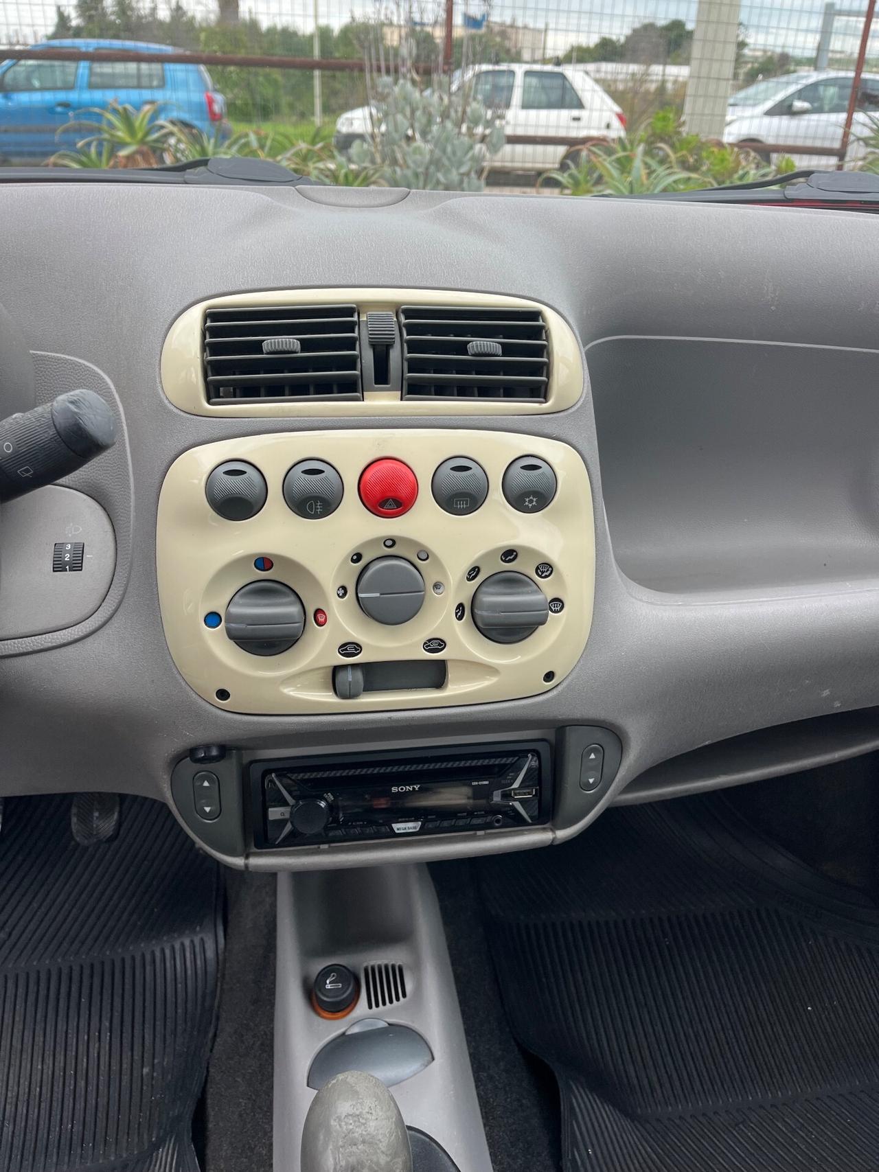 Fiat 600 1.1 Active