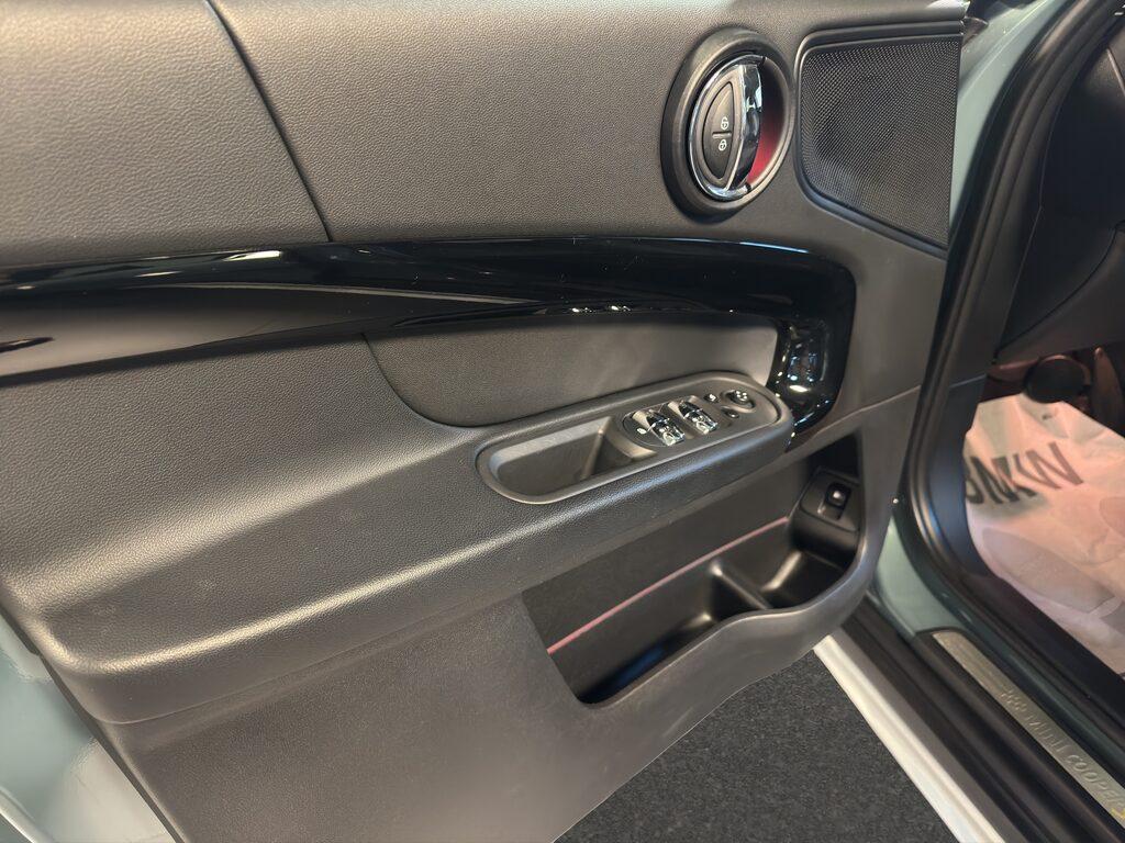 Mini Cooper SE Countryman 1.5 Classic all4 auto
