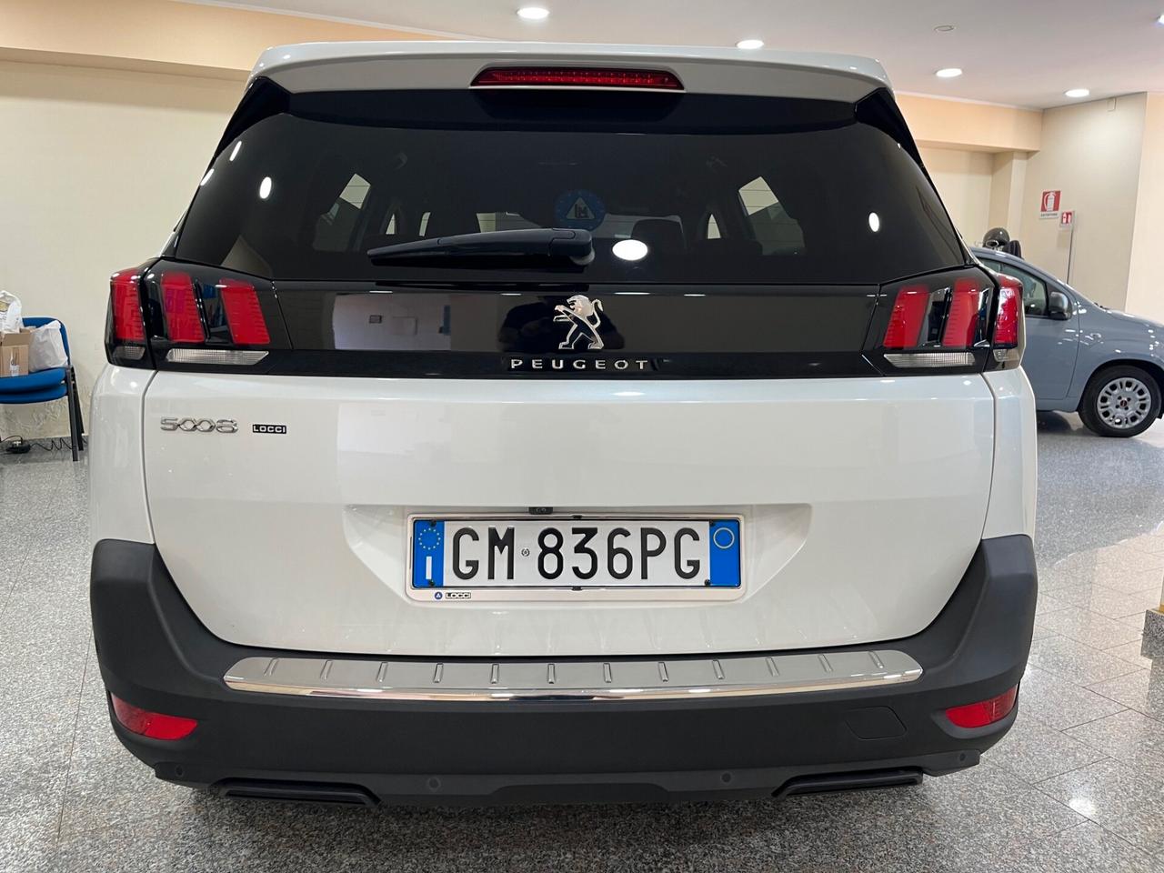 Peugeot 5008 BlueHDi 130 S&S EAT8 Allure Pack