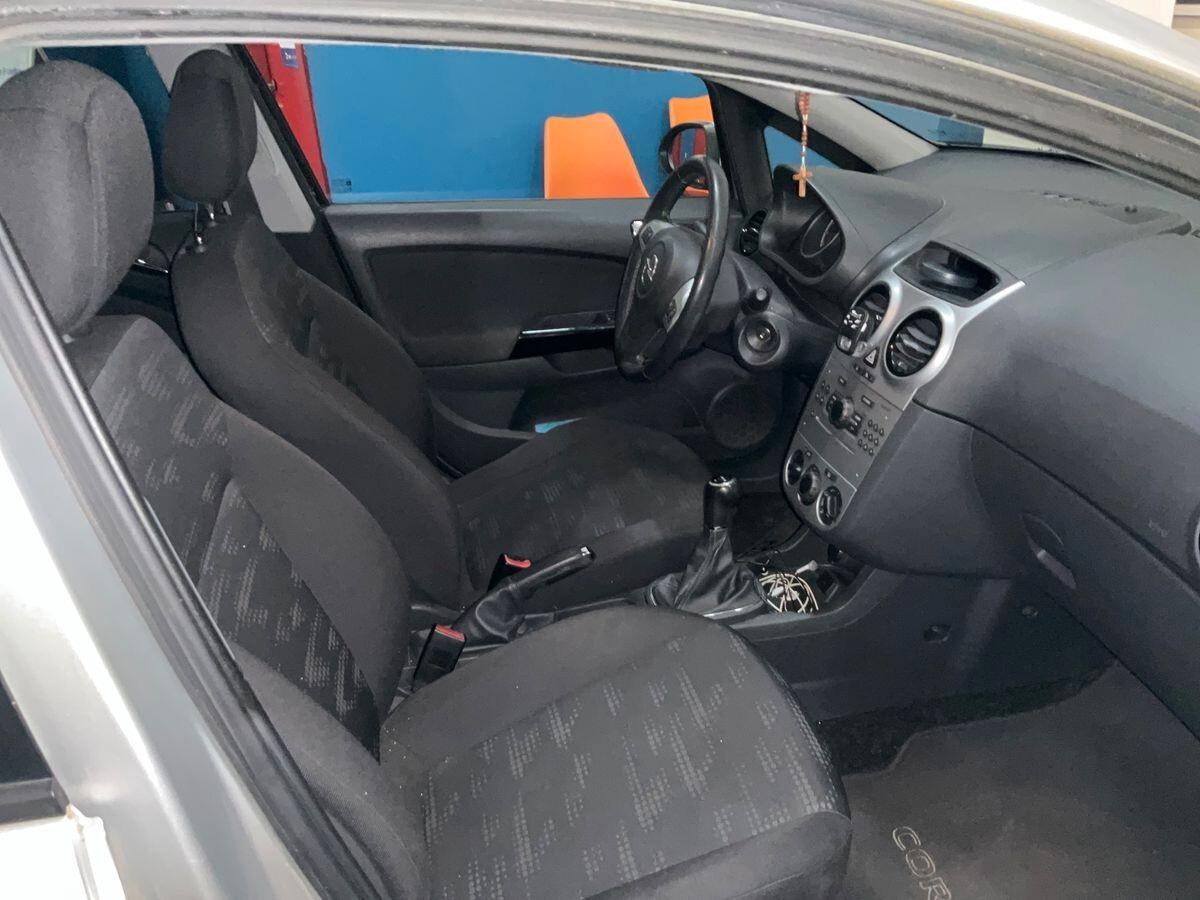 Opel Corsa 1.2 85CV 5 porte GPL-TECH COSMO