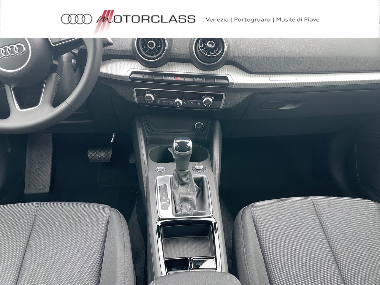 Audi Q2 35 2.0 tdi business advanced s tronic