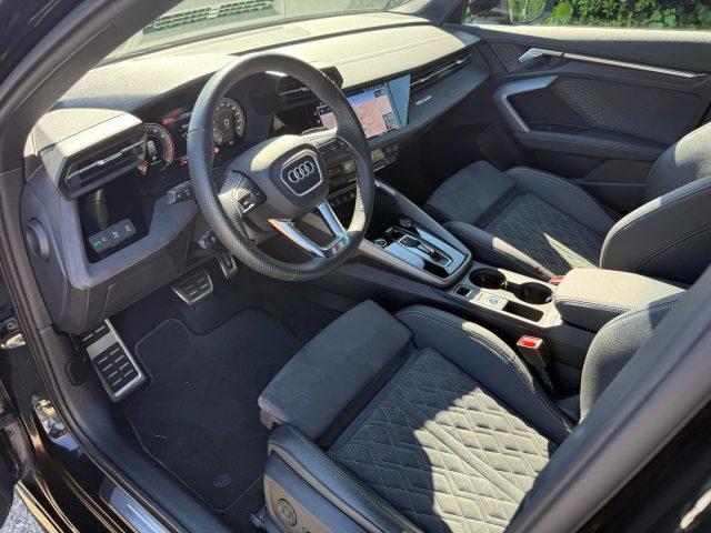 AUDI A3 SPB 35 TFSI S tronic S line edition BLACK PACK