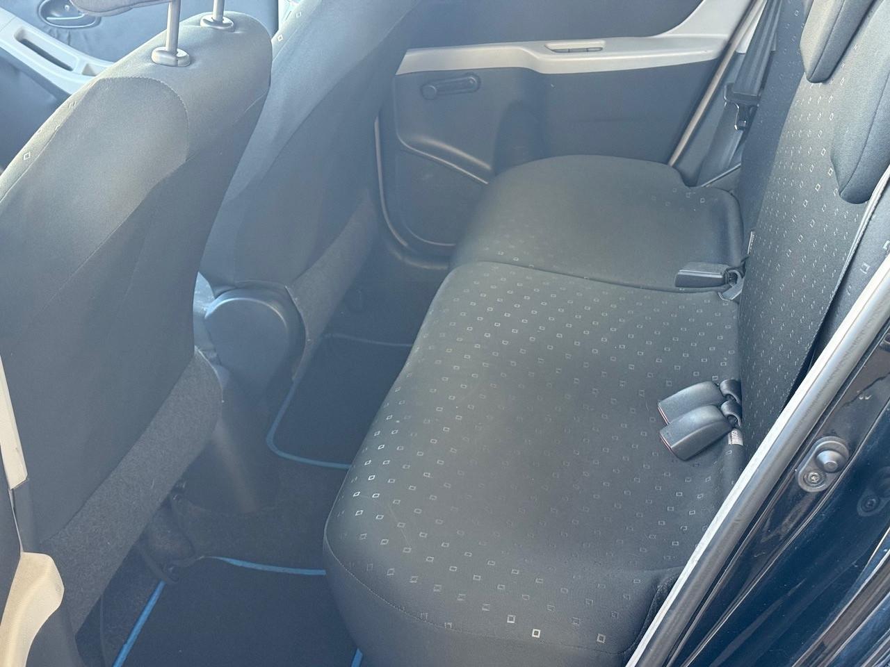 Toyota Yaris 1.0 5 porte Sol ok neopatentati