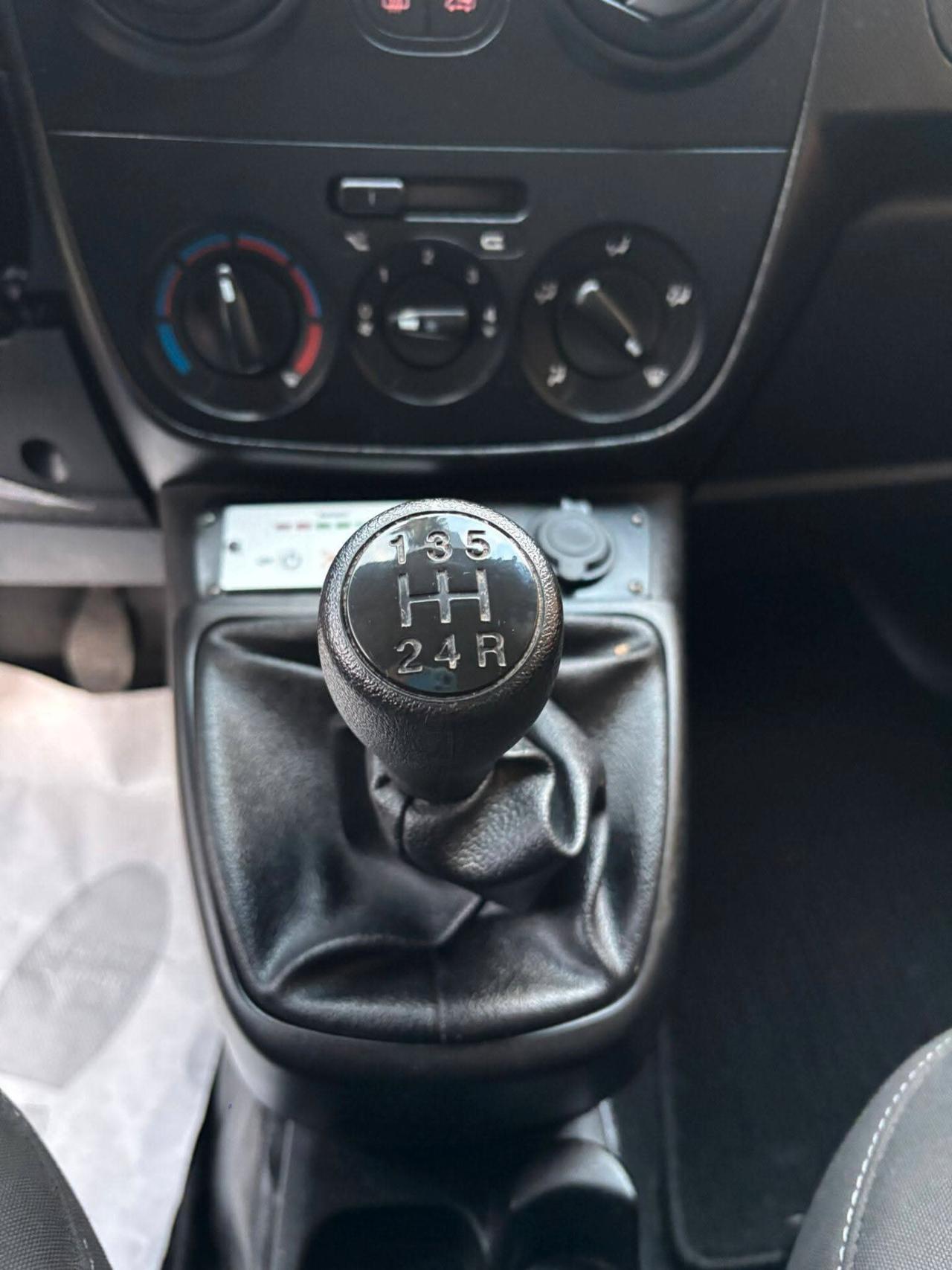 Fiat Fiorino 1.3 MJT 95CV Cargo