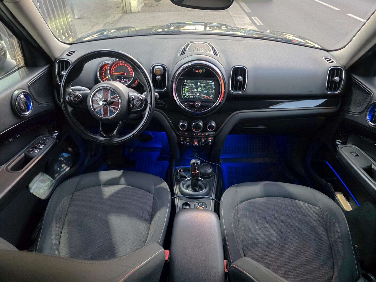 Mini Cooper D Countryman 2.0 Business Edition Automatica