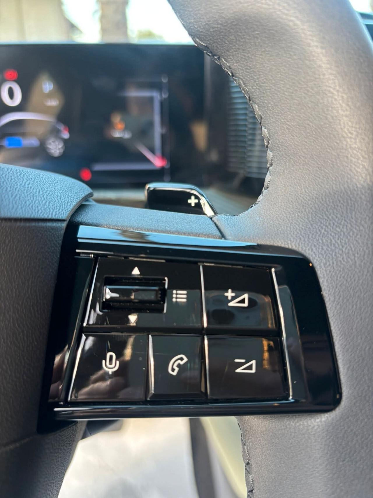 Lancia Ypsilon 1.0 FireFly 5 porte S&S Hybrid Gold//