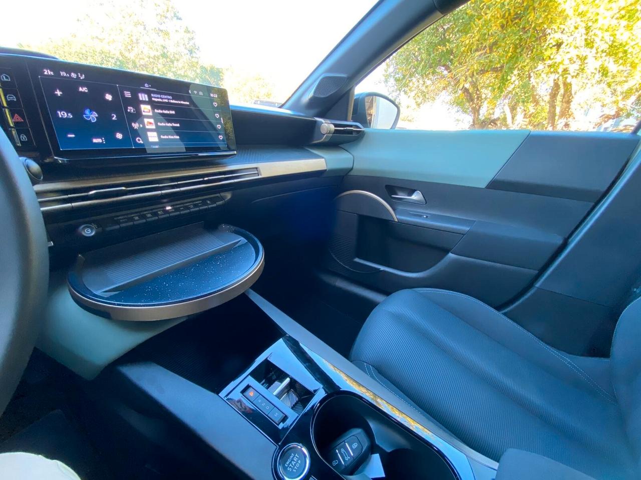 Lancia Ypsilon Hybrid e-DCT