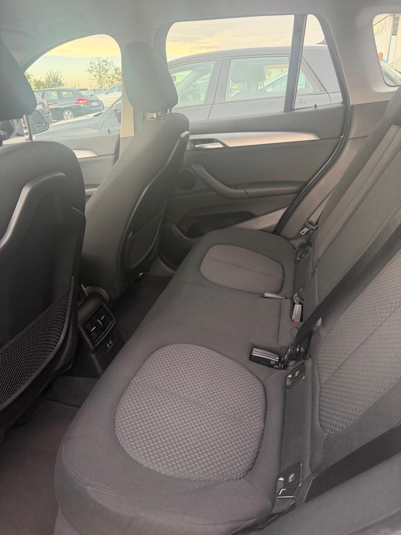Bmw X1 xDrive25e Business Advantage