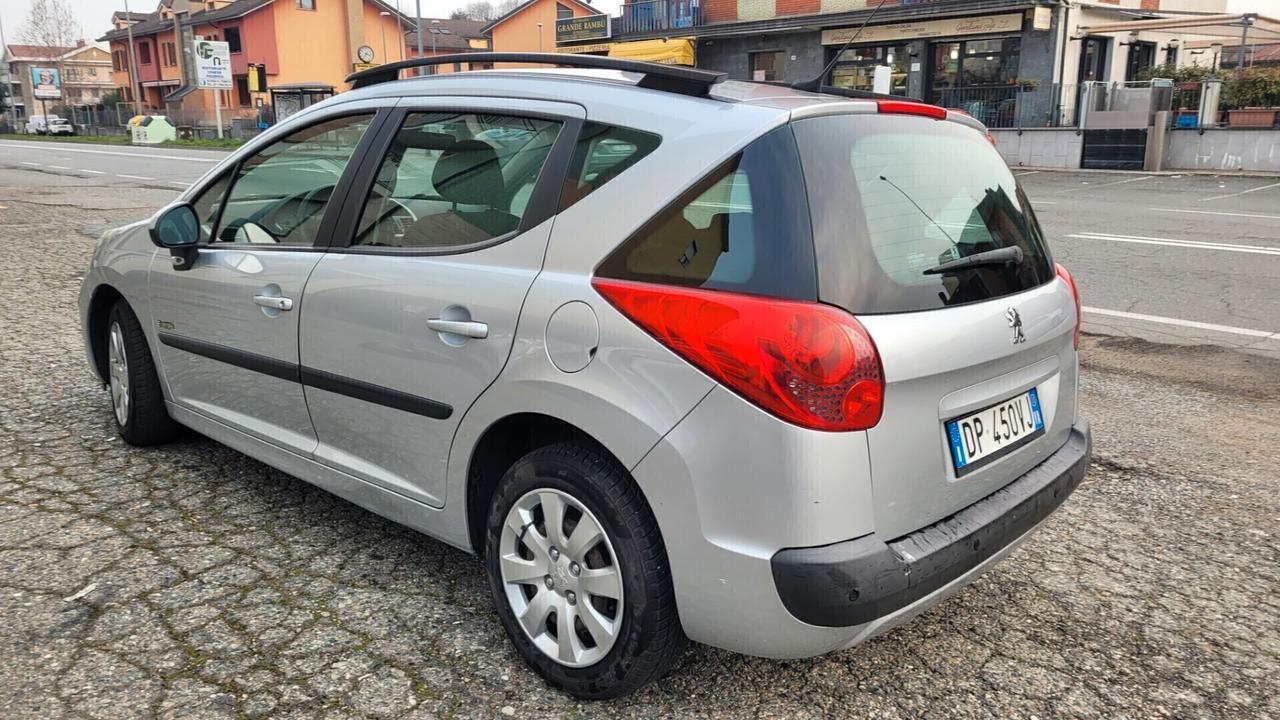 Peugeot 207 1.4 8V 75CV SW ONE Line