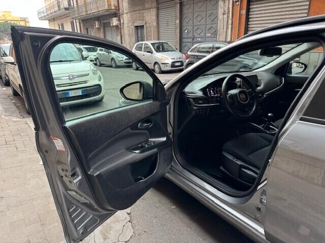 Fiat Tipo 1.3 Mjt S&S SW Lounge