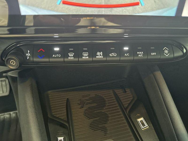 Alfa Romeo Junior 1.2 145CV Hybrid eDCT6 ibrida