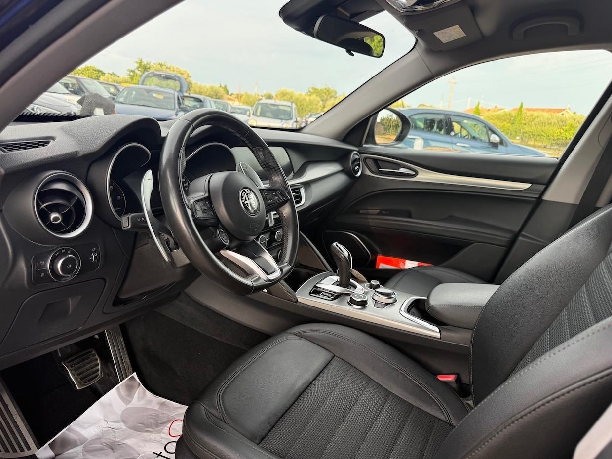 Alfa Romeo Stelvio 2.2 Turbodiesel 190 CV AT8 Q4 Sprint