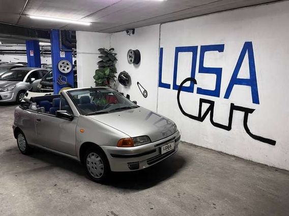 Fiat Punto Cabrio 1.2 16v ELX capotte NUOVA