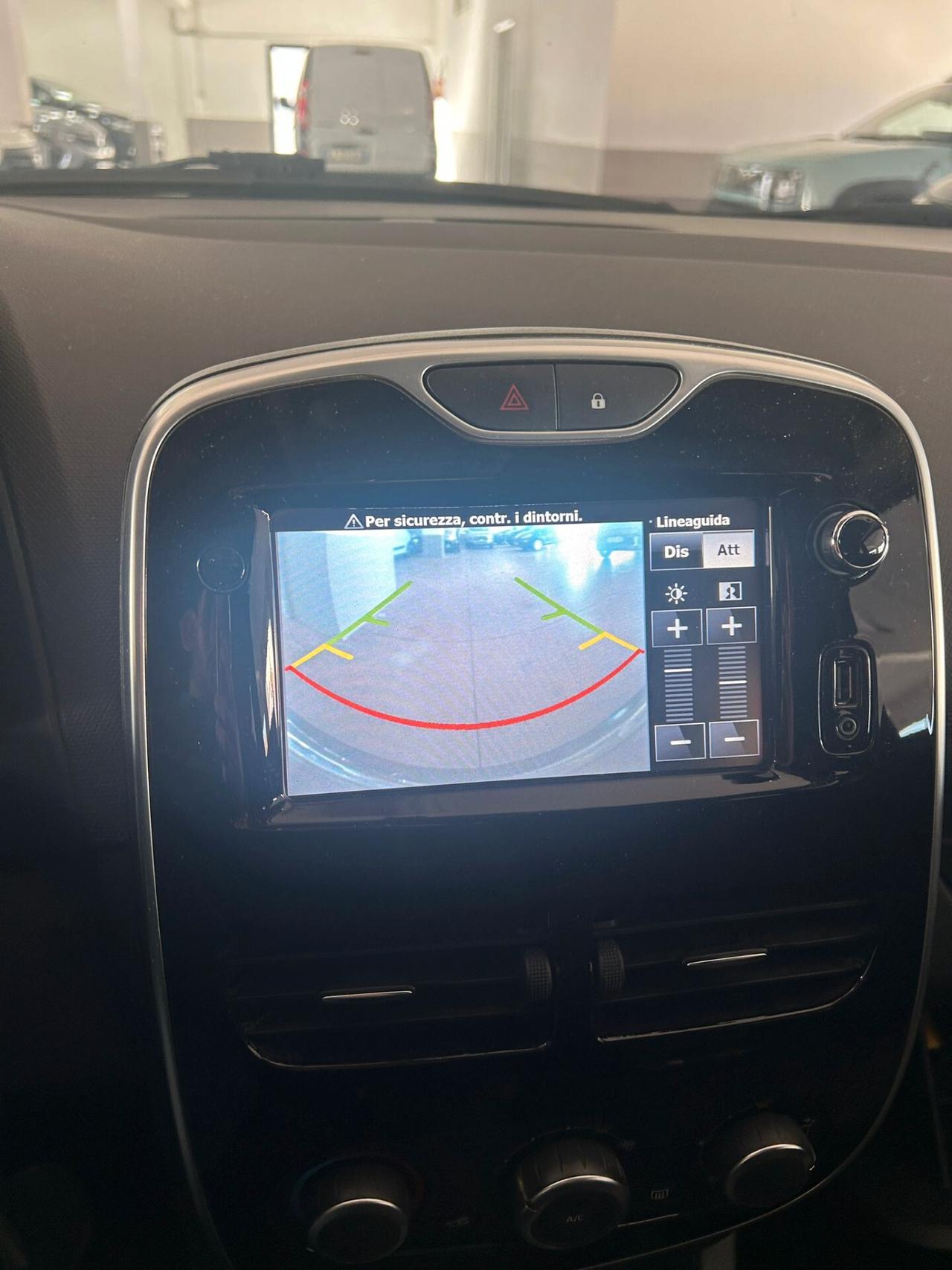 Renault Clio 1.2 75CV 5 porte Wave