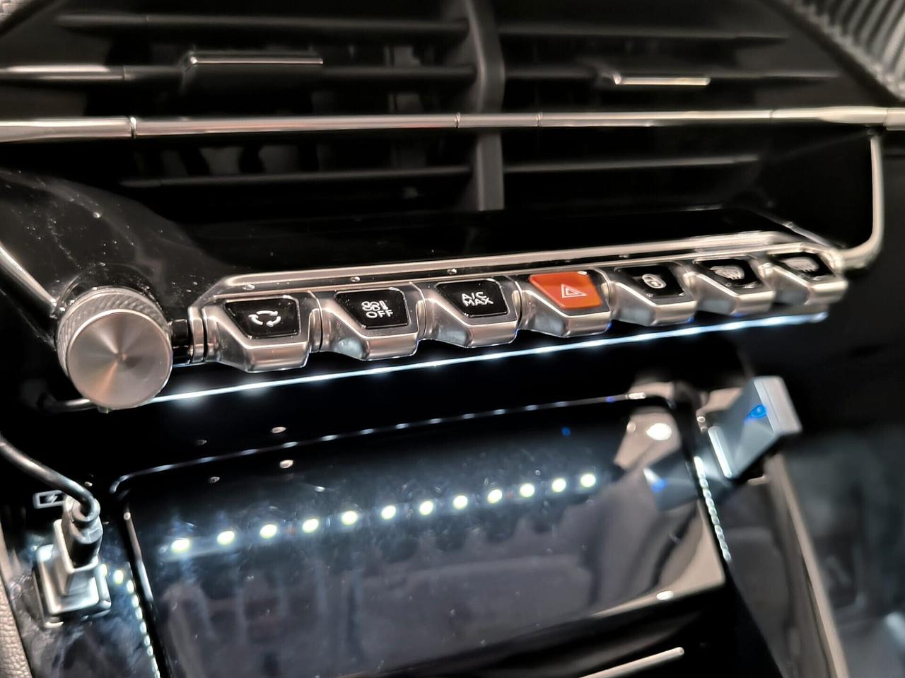 Peugeot 2008 PureTech 130 S&S EAT8 Allure