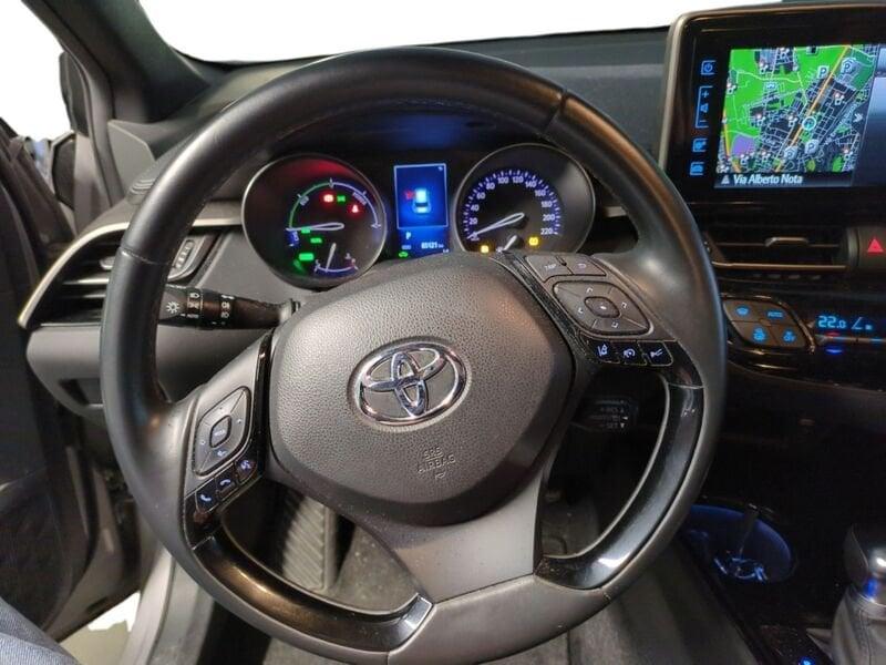 Toyota C-HR 1.8 Hybrid E-CVT Dynamic