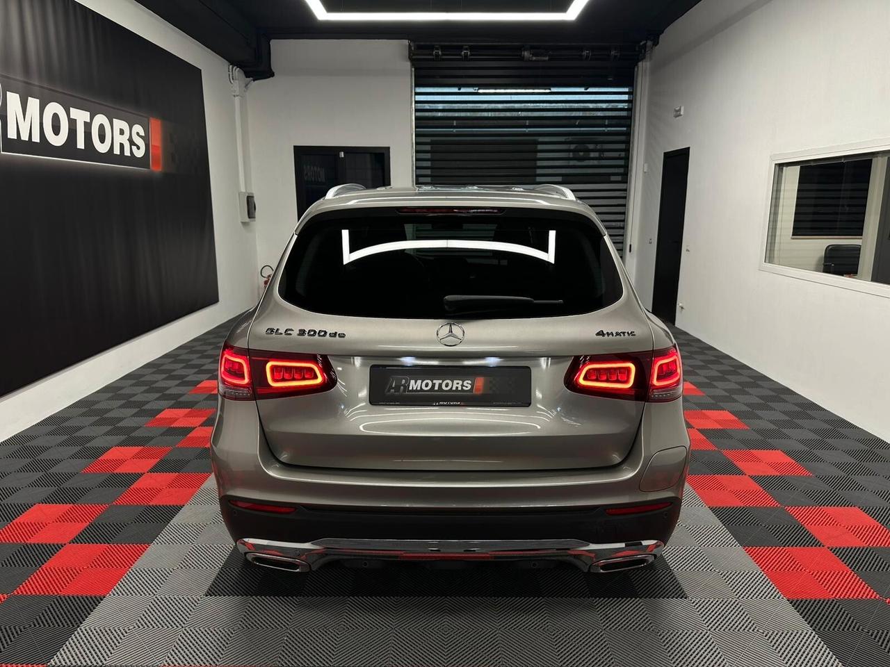 GLC 300 de 4Matic PREZZO REALE IVA ESPOSTA
