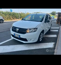 Dacia Sandero 1.2 GPL 75CV EXTRA