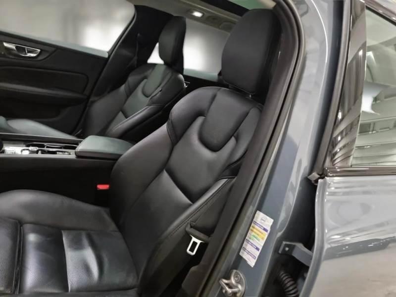 Volvo V60 2.0 B4 Ultimate AWD automatico