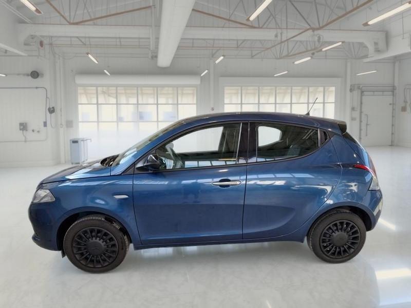 LANCIA YPSILON 1.0 FIREFLY 70 CV HYBRID SILVER 5 PORTE BERLINA