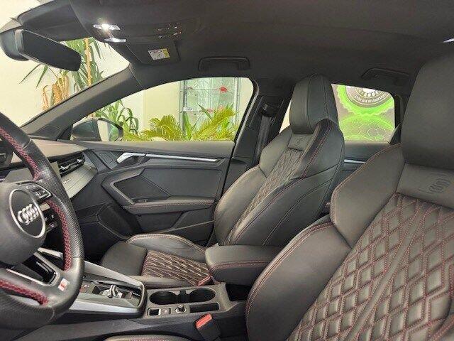Audi A3 A3 SPB 30 g-tron S tronic S line edition