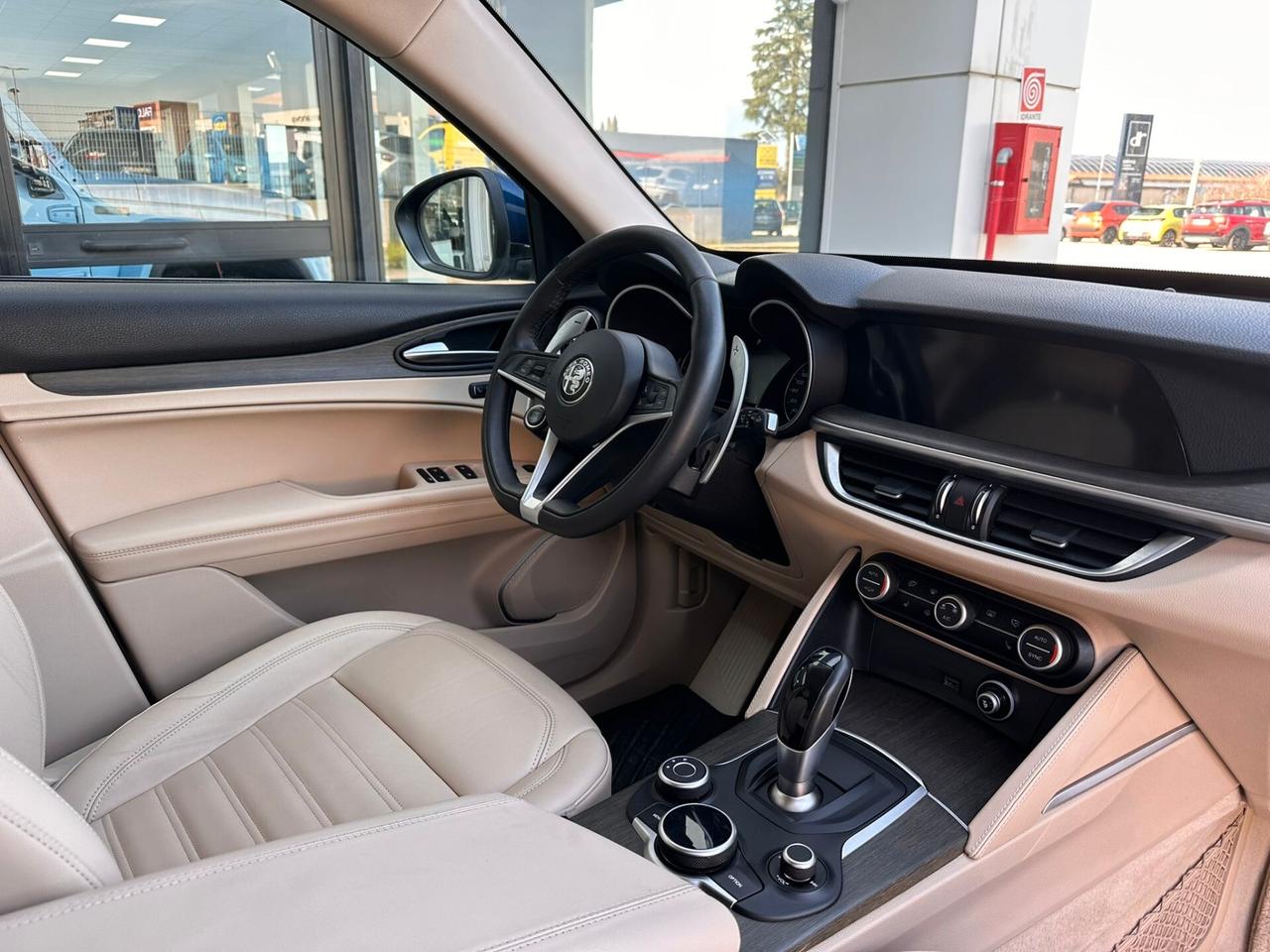 Alfa Romeo Stelvio 2.2 Turbodiesel 180 CV AT8 RWD Executive