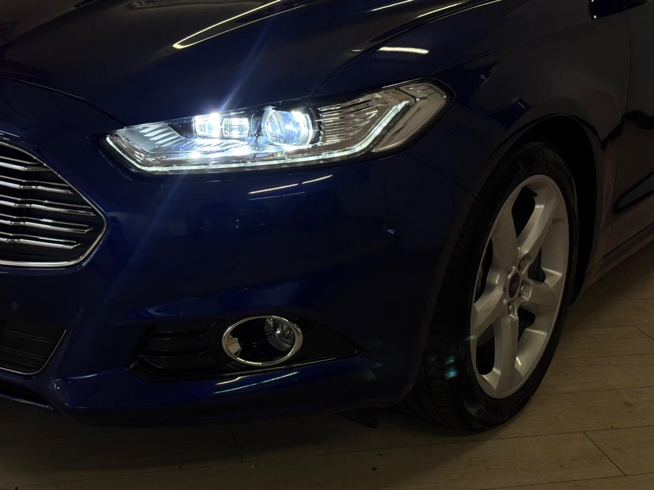 Ford Mondeo 2.0 BERLINA 203cv Benzina aut. 5 porte Titanium