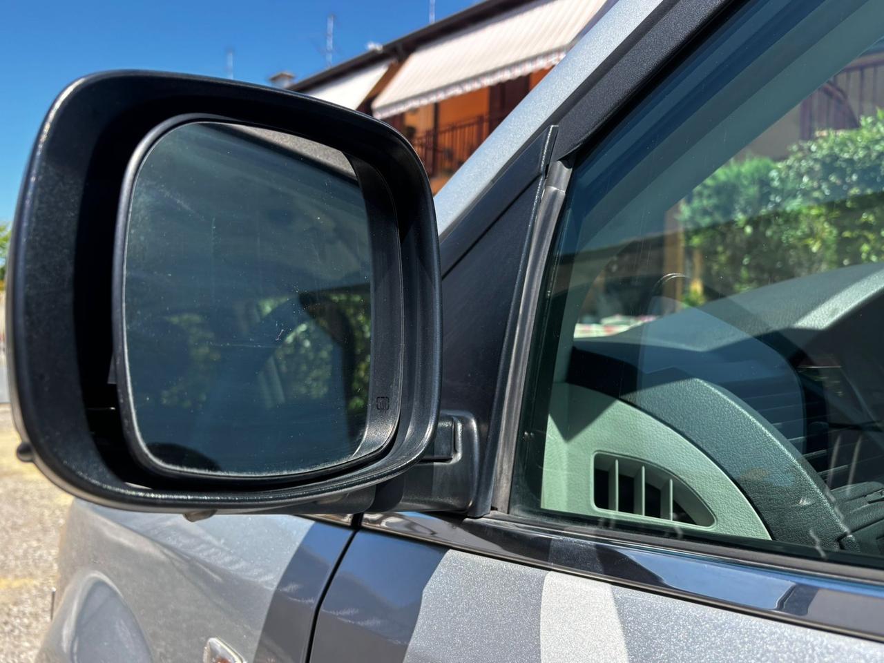 Chrysler Voyager CRD DPF LIMITED
