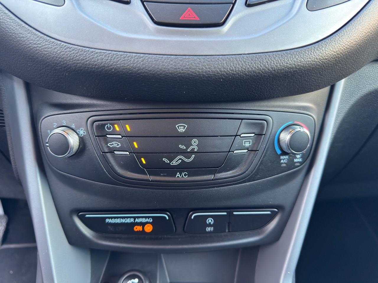 Ford B-Max 1.0 EcoBoost 100 CV Titanium ADATTA A NEOPATENTATI