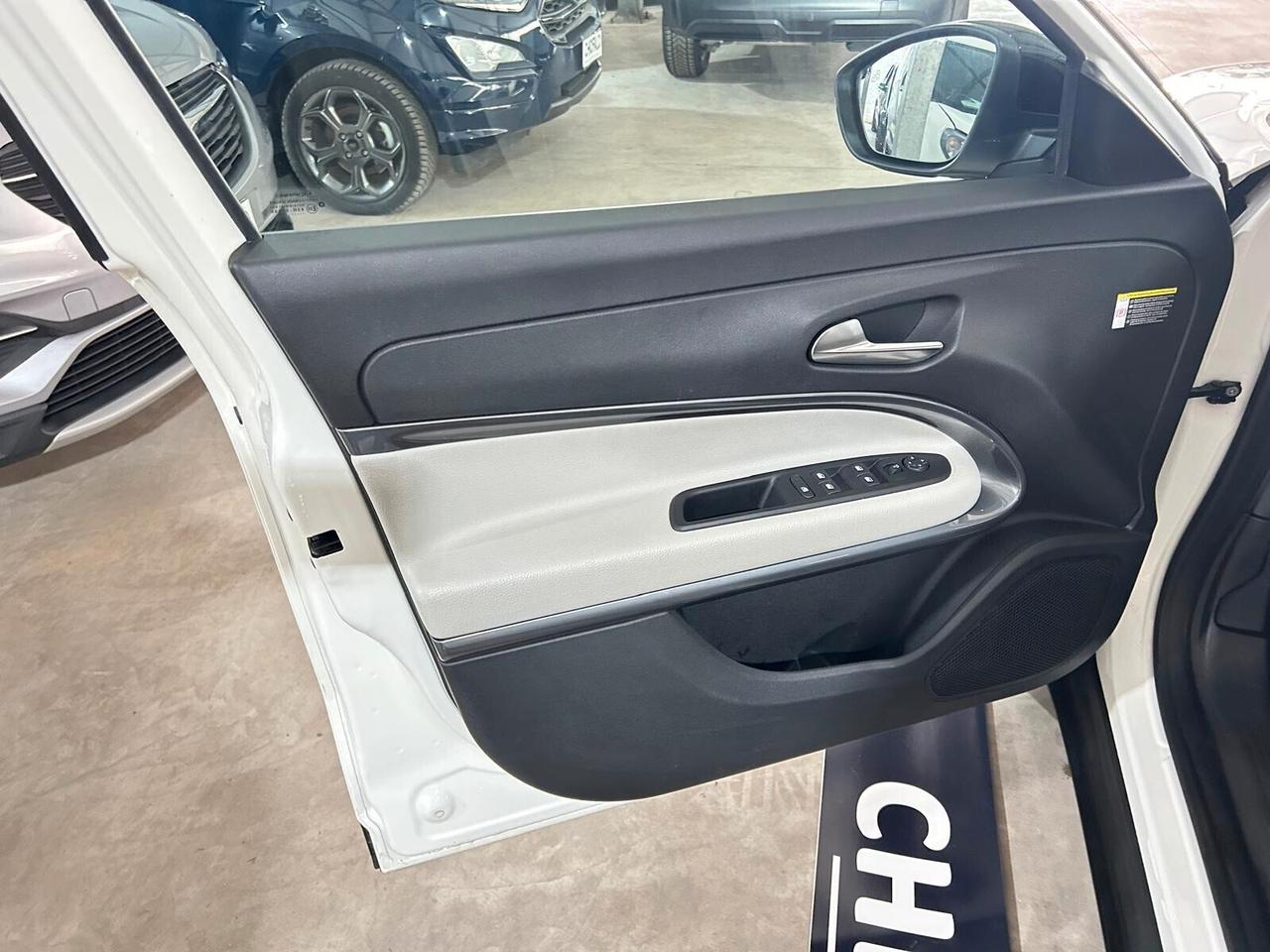 Fiat 600 Hybrid 100 CV DCT MHEV La Prima