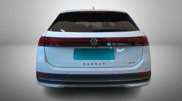 Volkswagen Passat BUSINESS 1.5 eTSI 150 CV DSG *GANCIO+WINTER PACK*