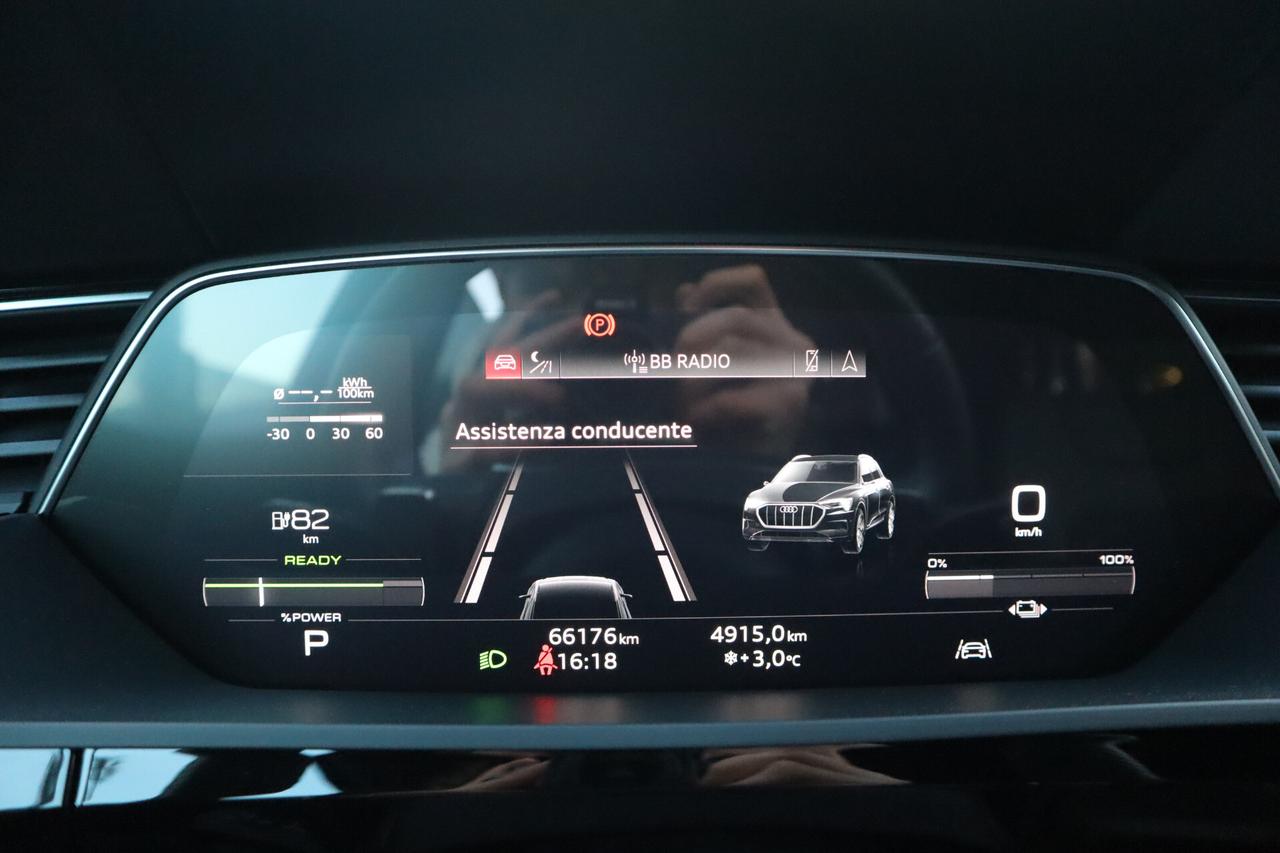 Audi e-tron E TRON 55 QUATTRO S-LINE MATRIX HEAD UP