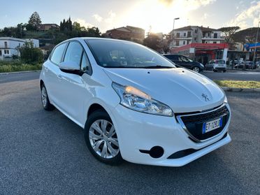 Peugeot 208 1.2 VTi 82 CV 5 porte Allure