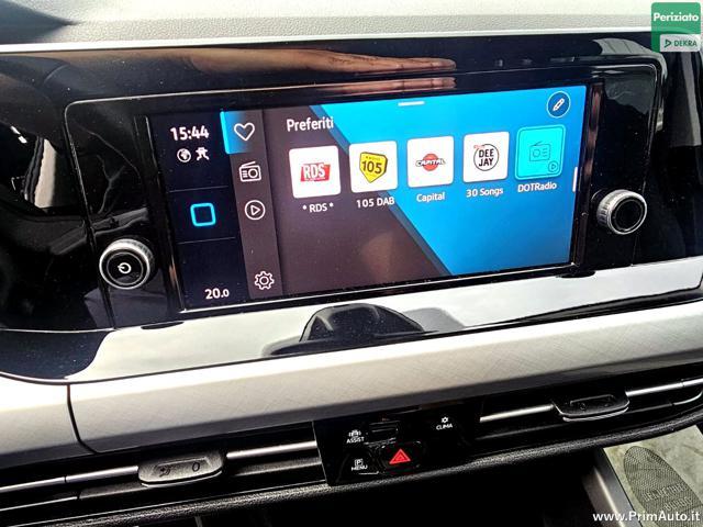 VOLKSWAGEN Golf 1.0 eTSI EVO DSG Life