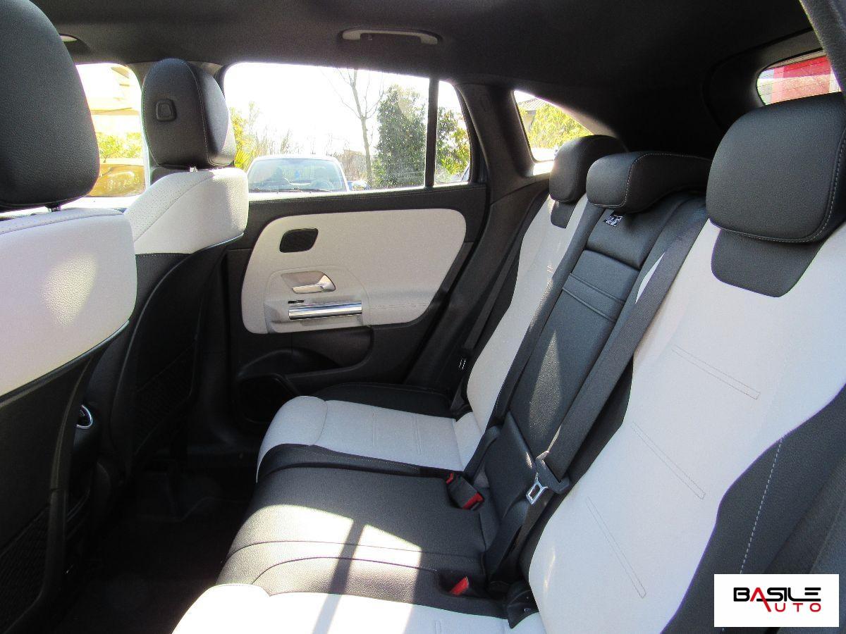 MERCEDES - Classe GLA - 200 d Automatic 4Matic AMG