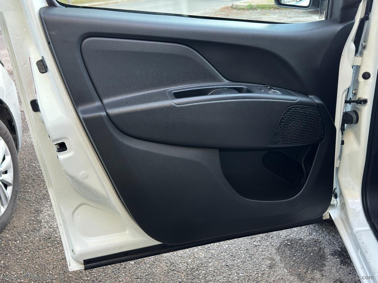 Doblò 1.6 MJT 105CV CH1 Cargo Lounge