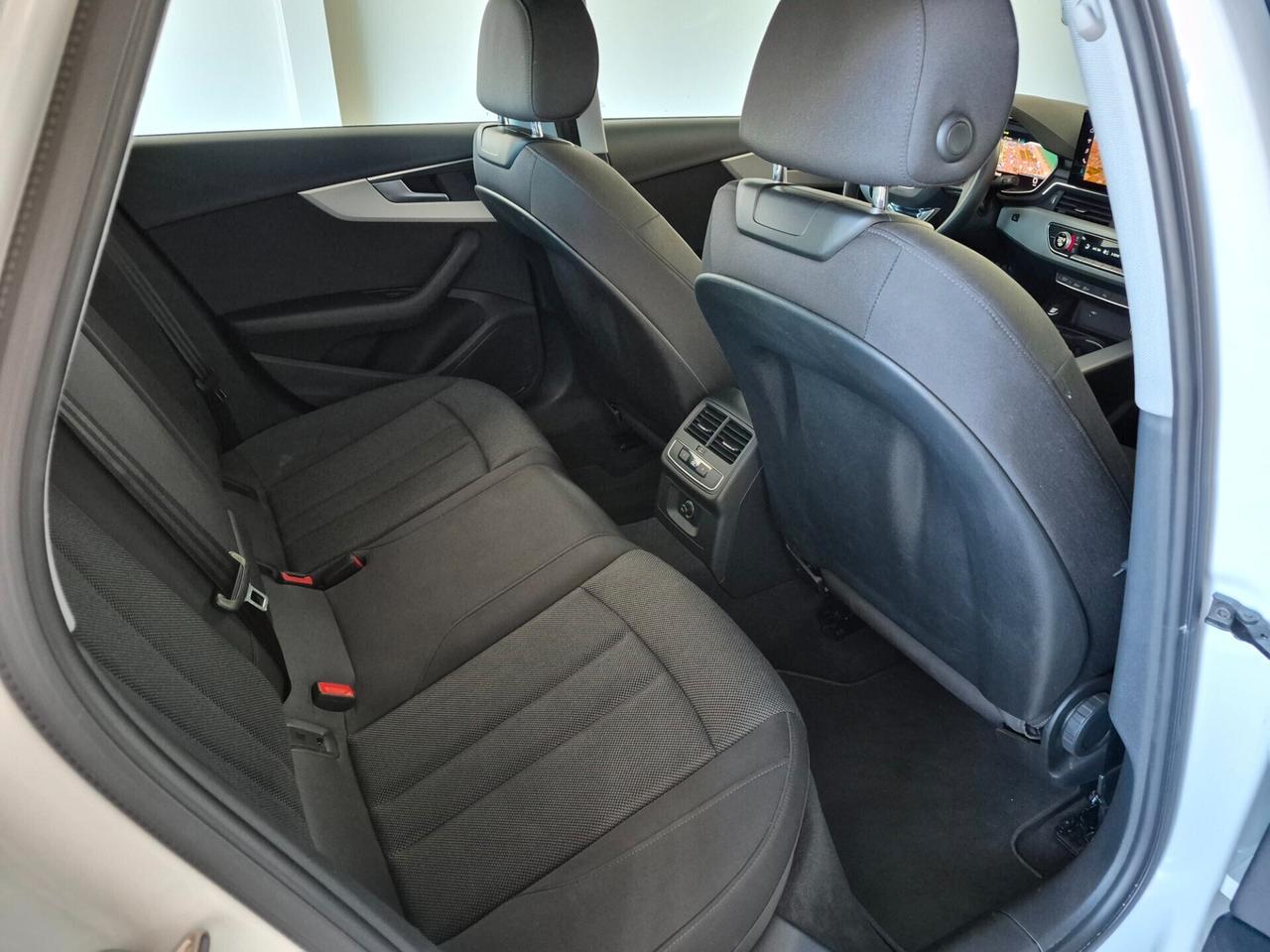 Audi A4 AVANT 35 2.0 TDI MHEV 163CV S-TRONIC LED NAVI MMI PLUS APPLE CAR PLAY/ANDROID AUTO VIRTUAL COCKPIT PLUS ACC LUCI AMBIENTE