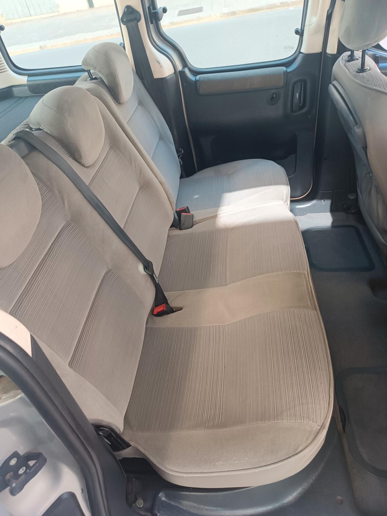 Citroen Berlingo 1.6 HDi 90 CV 5 PORTE POSTI XTR