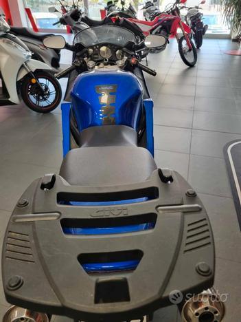 Honda CBR 1100 XX- 23680 KM- 1999