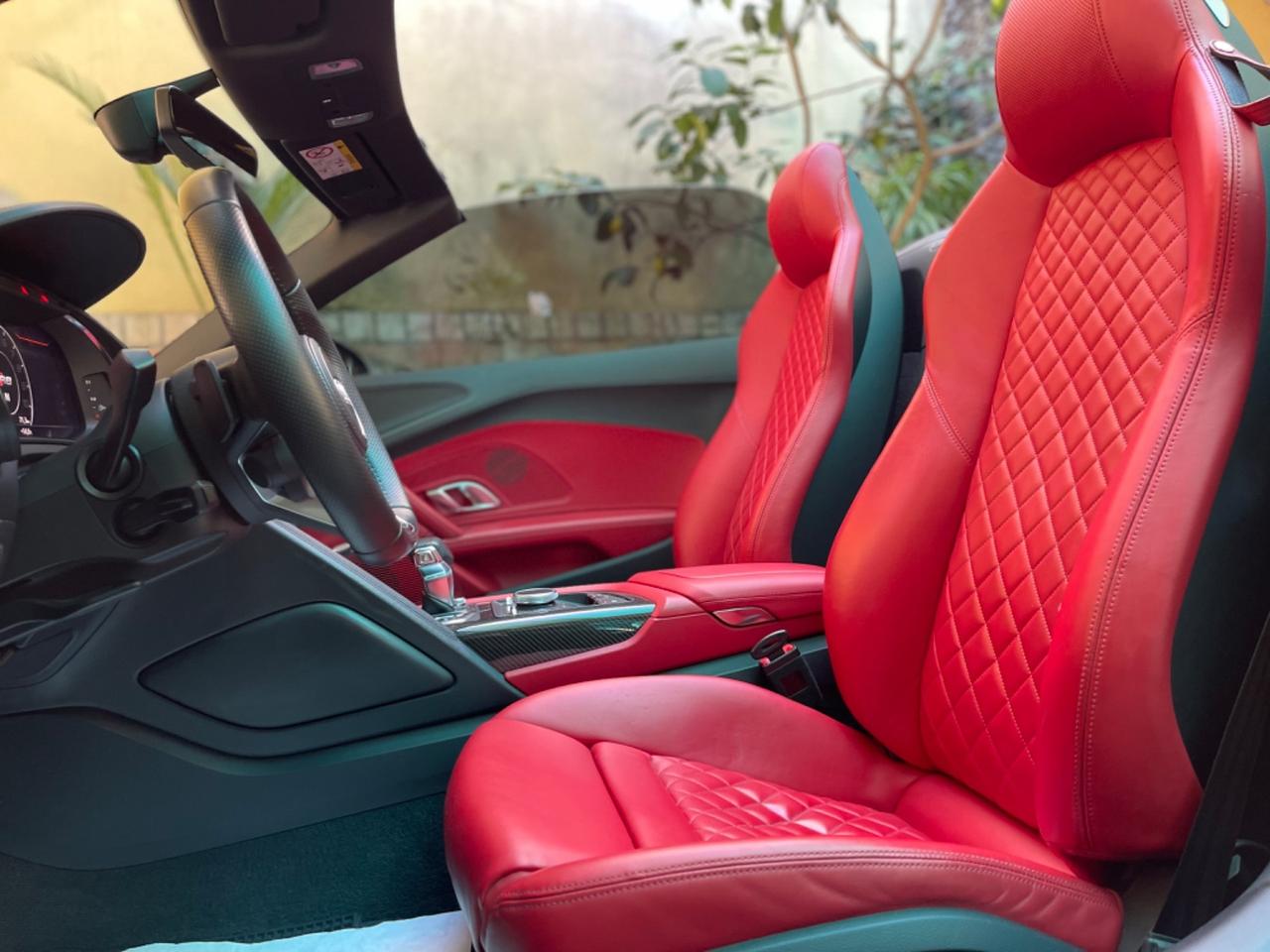 Audi R8 Spyder 5.2 FSI quattro S tronic,Bangolufsen,carbonio