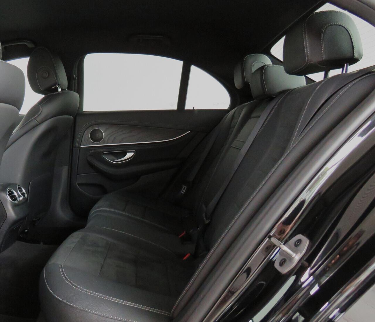 Mercedes-Benz Classe E 300 de EQ-Power AMG Premium 4MATIC – Plug-in Hybrid Diesel