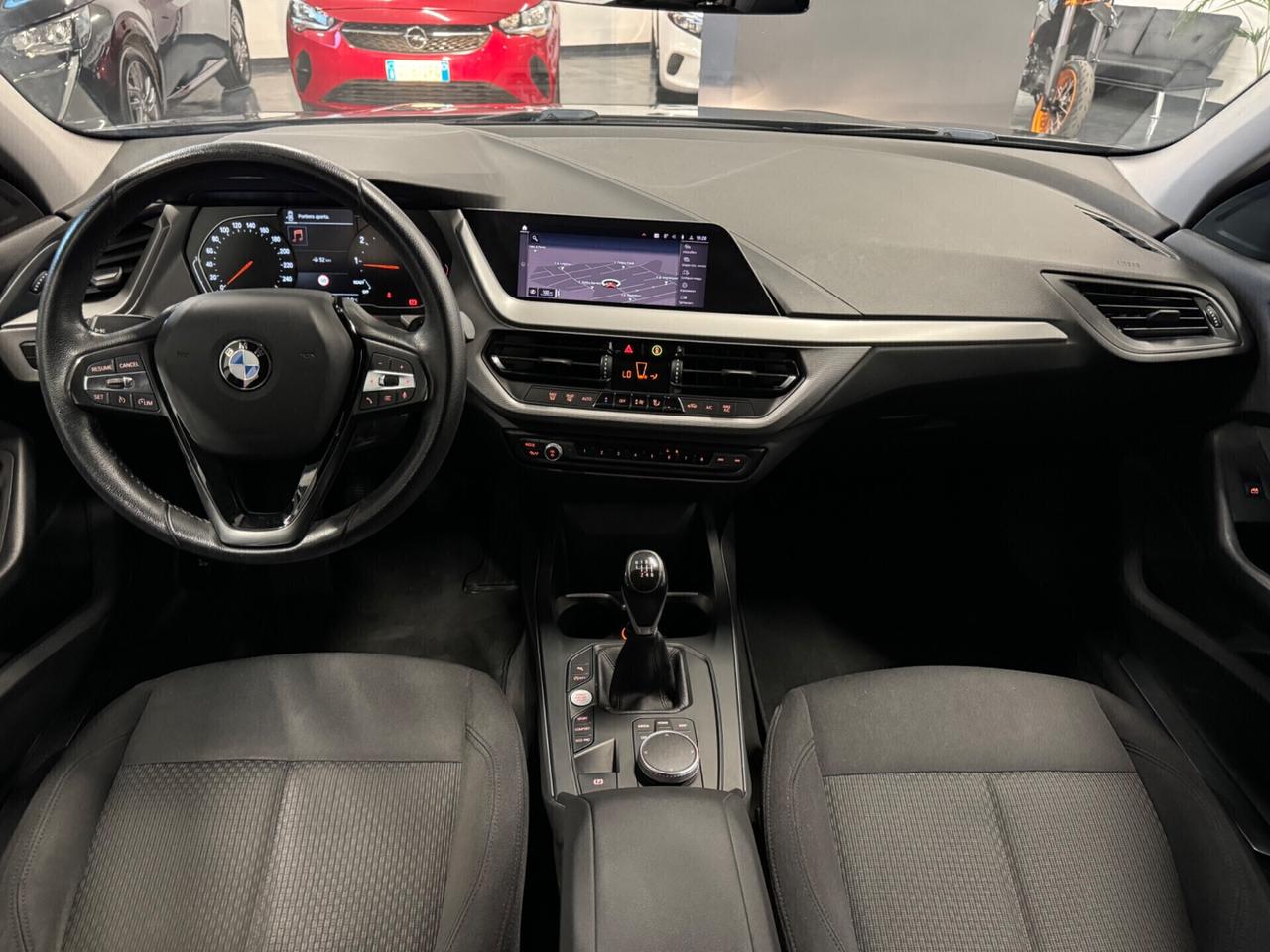 Bmw 118 118i 5p. Business Advantage PROMO!