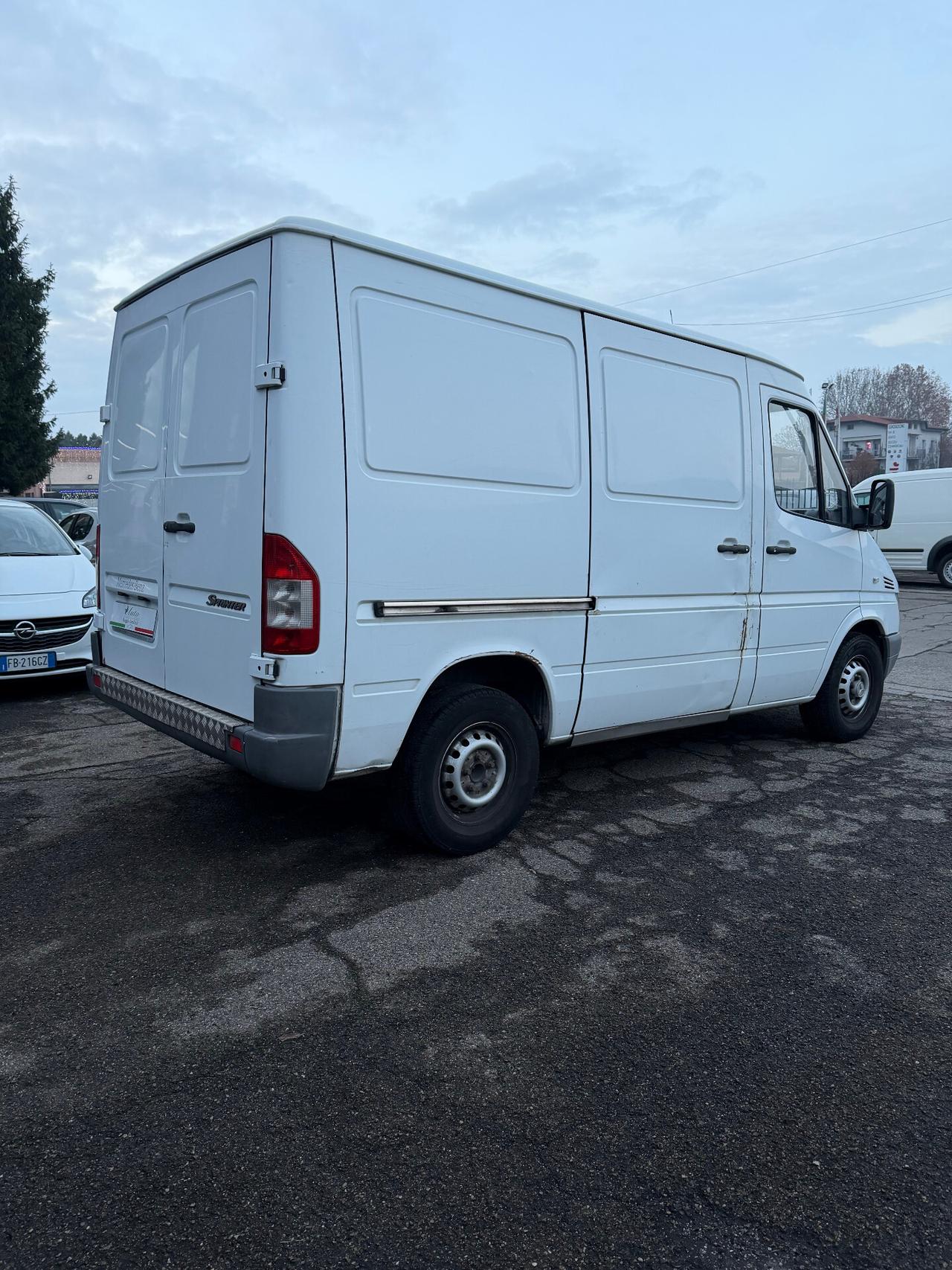 Mercedes Benz Sprinter