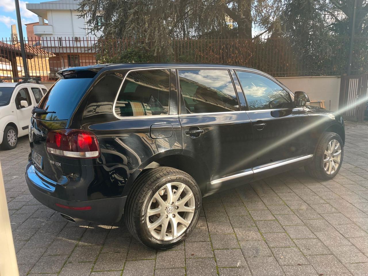 Volkswagen Touareg 3.0/240CV V6 TDI DPF Exclusive