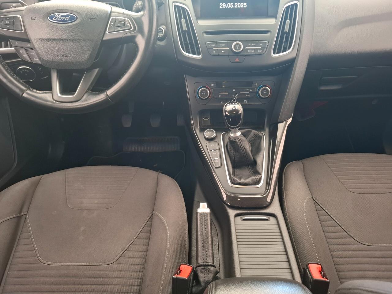 Ford Focus 1.0 EcoBoost 125 CV Start&Stop SW Titanium adatta x neopatentati